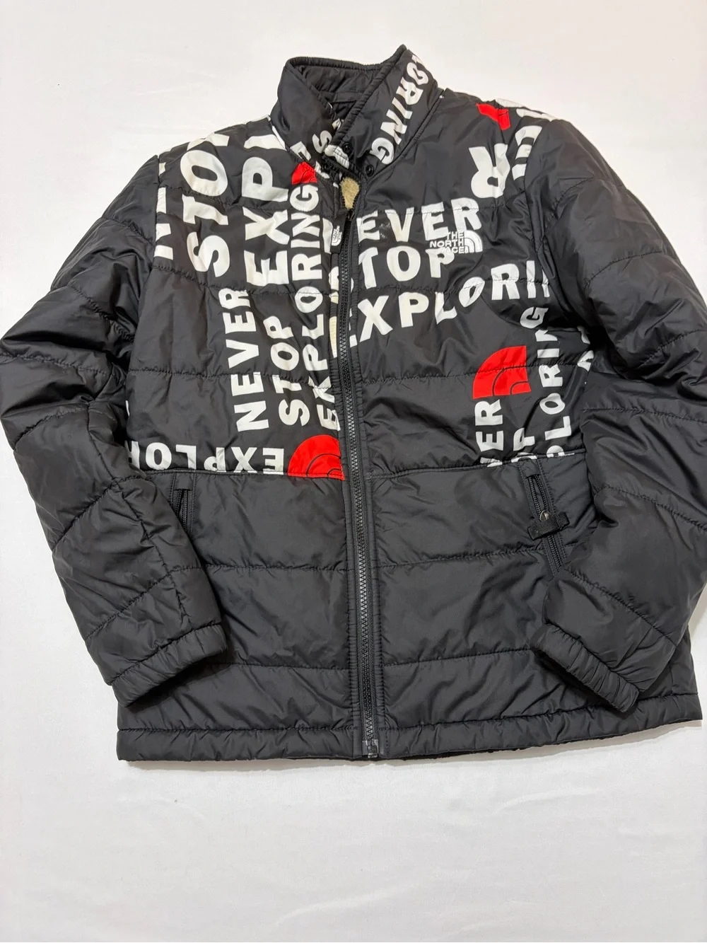 The North Face Youth L Reversible Puffer Jacket Coat Sherpa Black Red White